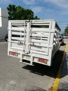 Nissan NP300 Pickup • 2014 • 150,000 km