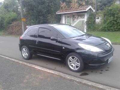 Peugeot 207 • 2010 • 134,000 km