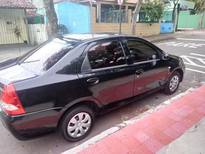 Toyota Etios • 2015 • 100,000 km