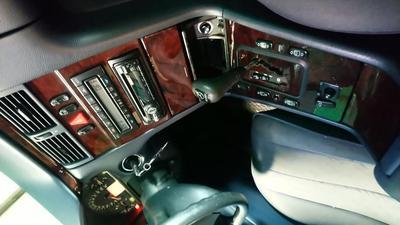 Mercedes-Benz E • 2002 • 93 km