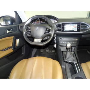 Peugeot 308 SW • 2014 • 141,000 km