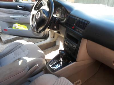 Volkswagen Golf • 2002 • 204,000 km