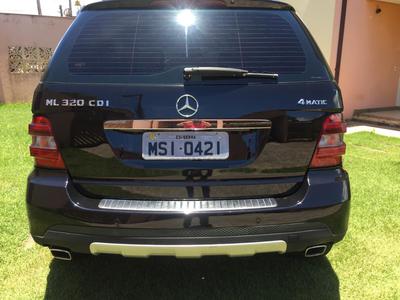 Mercedes-Benz E-320 • 2008 • 89,000 km