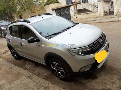 Dacia Sandero • 2017 • 23 km