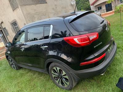 Kia Sportage • 2011 • 63,000 km
