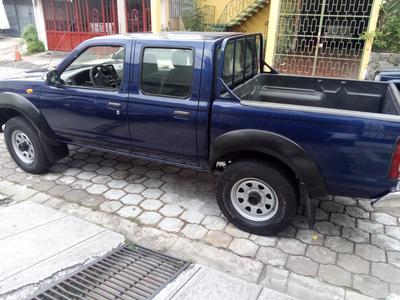 Nissan Frontier • 2006 • 243,388 km