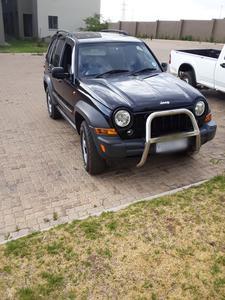 Jeep Cherokee • 2007 • 123,000 km