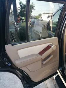 Ford Explorer • 2008 • 119,000 km