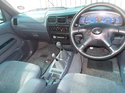 Toyota Hilux • 2004 • 159,566 km