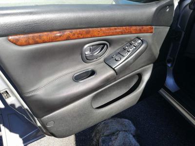 Peugeot 406 • 1997 • 300,000 km