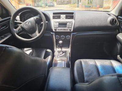 Mazda 6 • 2013 • 140,000 km