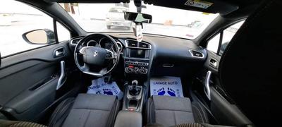 Citroën DS4 • 2016 • 150,000 km