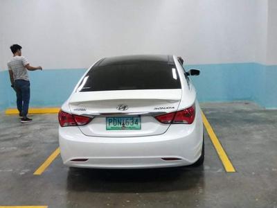 Hyundai Sonata • 2011 • 100,000 km