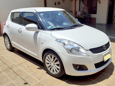 Suzuki Swift • 2013 • 98,000 km
