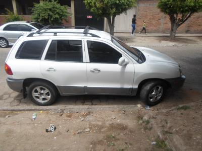 Hyundai Santa Fe • 2002 • 23 km