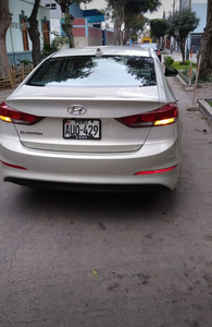 Hyundai Elantra • 2017 • 100,000 km