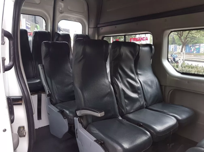 Renault 10 • 2013 • 133,000 km