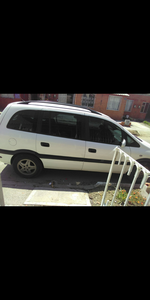 Chevrolet Zafira • 2004 • 10,000 km