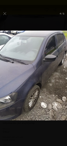Volkswagen Gol • 2015 • 52,000 km