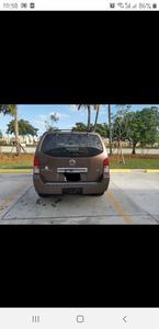 Nissan Pathfinder • 2005 • 136,000 km