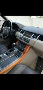 Land Rover Range Rover • 2010 • 299,000 km