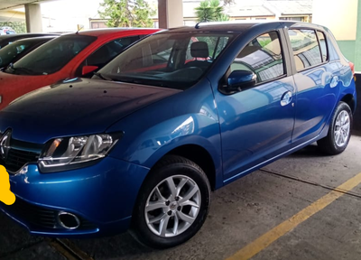 Renault Sandero • 2017 • 20,300 km