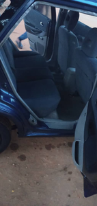 Mazda 323 • 2002 • 241,000 km