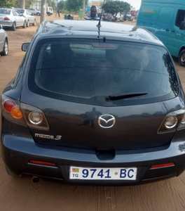 Mazda 3 • 2005 • 247,000 km