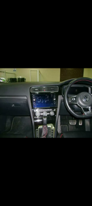 Volkswagen Golf • 2019 • 37,798 km