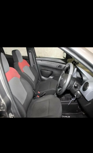 Renault Clio • 2017 • 41,900 km