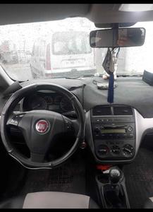 Fiat Grande Punto • 2012 • 180,000 km