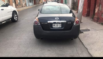 Nissan Altima • 2012 • 190,000 km