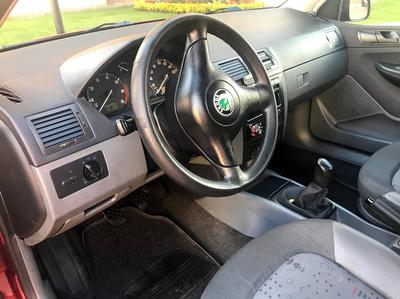 Škoda Fabia Combi • 2005 • 190,000 km