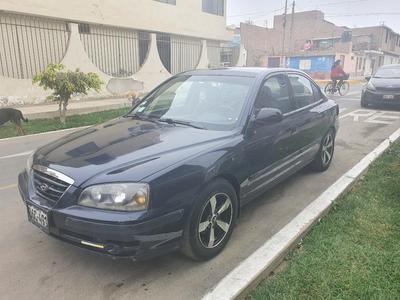 Hyundai Elantra • 2007 • 200,000 km