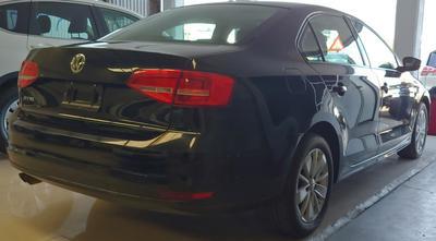 Volkswagen Jetta • 2015 • 83,000 km