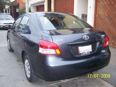 Toyota Yaris • 2011 • 100,000 km
