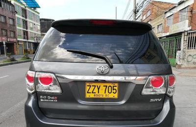 Toyota FJ Cruiser • 2014 • 64,000 km