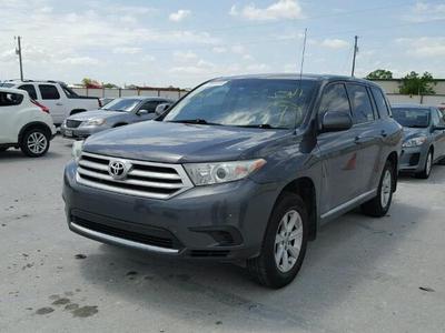 Toyota Highlander • 2014 • 38,914 km