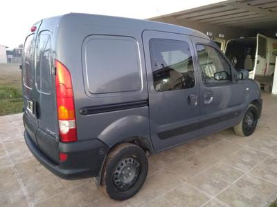 Renault Kangoo • 2010 • 173,000 km