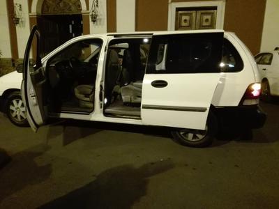 Ford Windstar • 2000 • 178,000 km