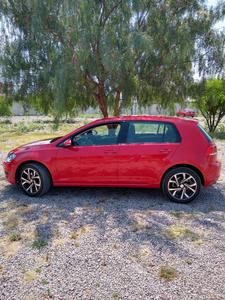 Volkswagen Golf • 2016 • 38,600 km