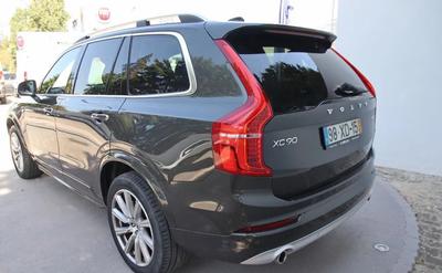 Volvo XC70 • 2019 • 45,000 km