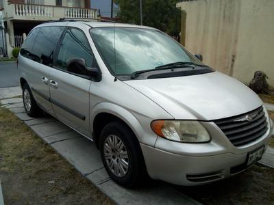 Chrysler Voyager • 2008 • 250,000 km