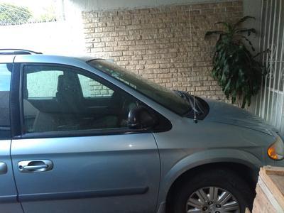 Chrysler Voyager • 2006 • 110,000 km