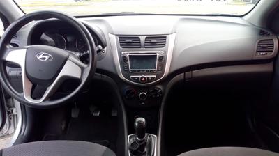 Hyundai Accent • 2014 • 80,000 km