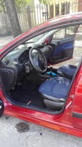 Peugeot 207 • 2004 • 130,000 km