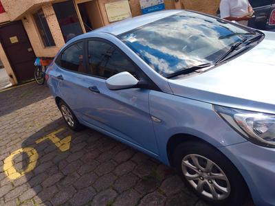 Dodge Attitude • 2013 • 130,000 km