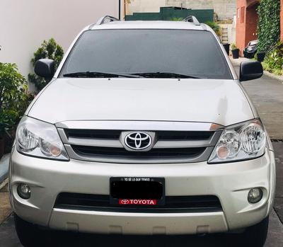 Toyota 4-Runner • 2008 • 247,000 km