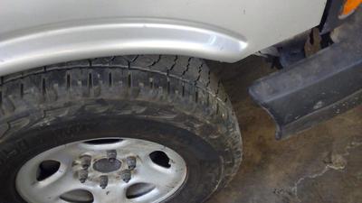 Chevrolet Express 3500 • 2005 • 195,000 km