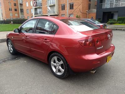 Mazda 3 • 2005 • 153,700 km
